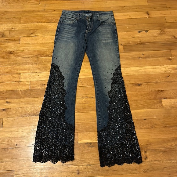 Beautiful size 28bootcut jeans, Allen.B. By Allen Schwartz